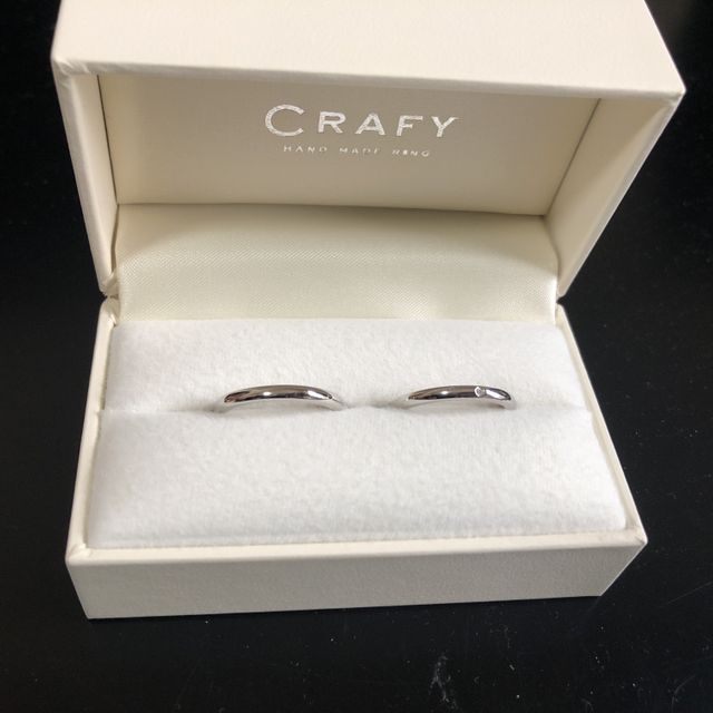 【CRAFY(クラフィ)の口コミ】 シンプルなデザインのものにしました。
プラチナ900で、実際に届いたもの…
