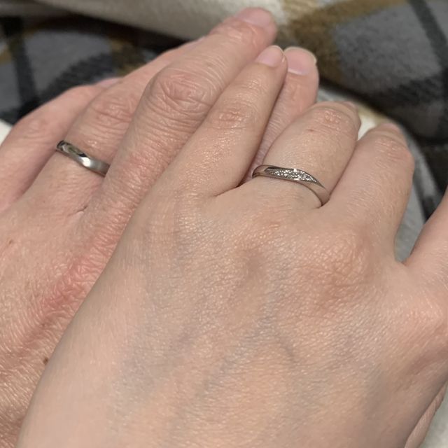 【彩乃瑞(IRONOHA)の口コミ】 価格も予算内に収まり、シンプルな指輪が欲しかったがつけてみると意外と…