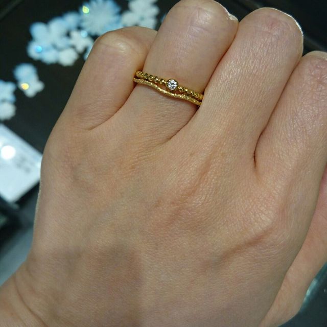 【JEWELRY  KAMATA(ジュエリーかまた)の口コミ】 限られた予算の中で買えるもの、という基準で指輪を探していたのですが、…