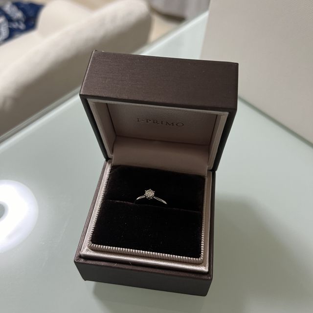 【アイプリモ(I-PRIMO)の口コミ】 結婚指輪は2つで25万円以下で収めたかったのと
k18の指輪を探していました…