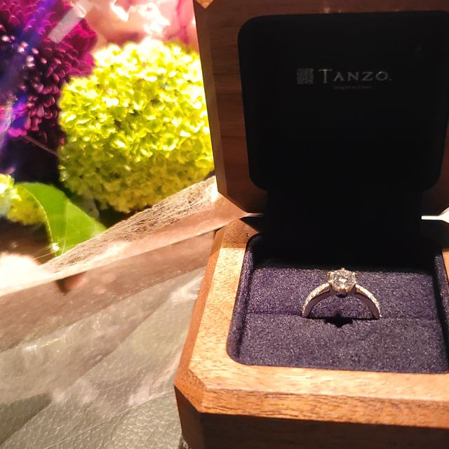 【TANZO.(鍛造指輪)の口コミ】 鍛造製法なので、丈夫で長く使える指輪かと思います。
オーダーにて自分の…