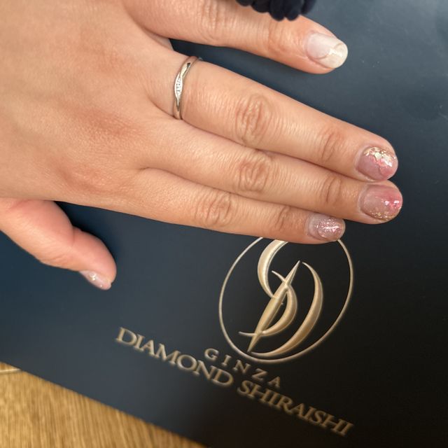 【銀座ダイヤモンドシライシの口コミ】 種類が豊富でデザインがとても素敵です。
指の長さや形や聞き出してくれた…