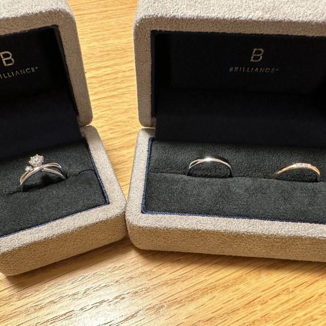 【BRILLIANCE+(ブリリアンスプラス)の口コミ】 プロポーズは、ダイヤのみで行いました。
あとで2人で、お店に行き、婚約…