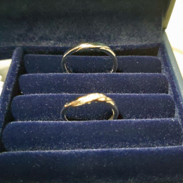 【銀座ダイヤモンドシライシの口コミ】 婚約指輪を銀座ダイヤモンドシライシさんのブライトボヤージュで買ったた…
