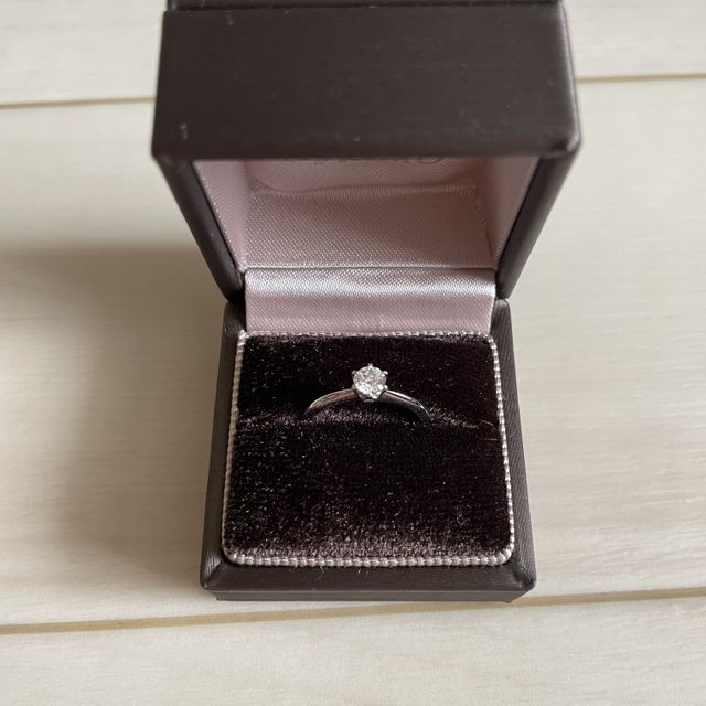 【アイプリモ(I-PRIMO)の口コミ】 結婚指輪と重ね付けできるように、あえて細めのデザインにしたのがポイン…