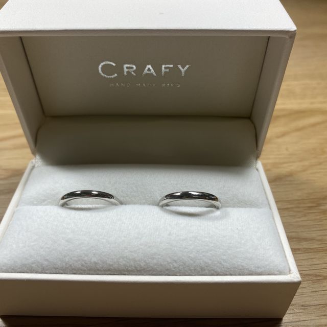 【CRAFY(クラフィ)の口コミ】 シンプルで着け心地がよく
有名ブランドのものではないですが、
2人で作っ…