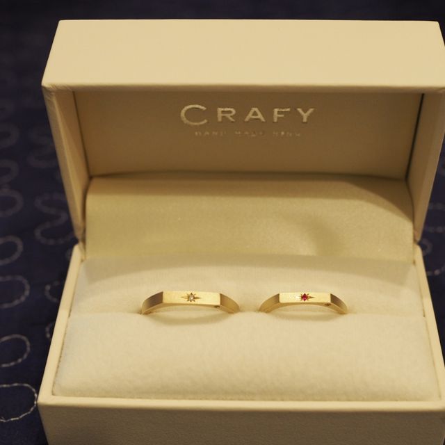 【CRAFY(クラフィ)の口コミ】 自分たちならではの指輪作成を希望してる人はぴったりだと思います。誰1人…