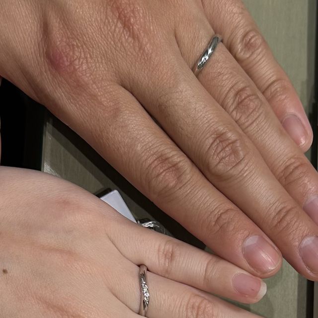 【アイプリモ(I-PRIMO)の口コミ】 デザインはどれも素敵ですが、自分にとっても最高の指輪を決めれます。
価…