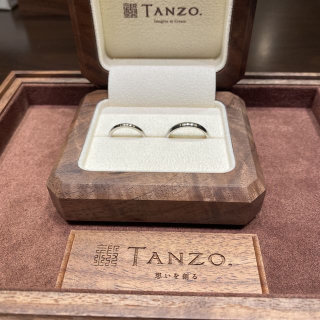 【TANZO.(鍛造指輪)の口コミ】 シンプルなものから、凝ったデザインまで幅広く取り扱っているため自分の…