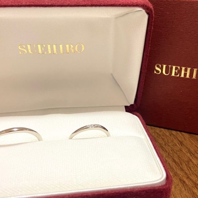 【SUEHIRO(スエヒロ)の口コミ】 ほんとにたくさんありましたがシンプルな物がいいと夫と話していたので理…