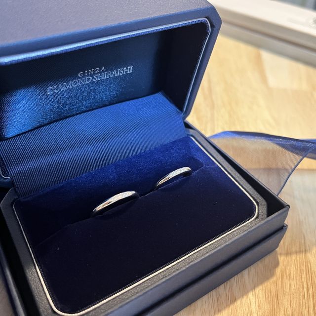 【銀座ダイヤモンドシライシの口コミ】 つけた時にお互いにいいね！とピンときたので決めました。ティアオブリリ…