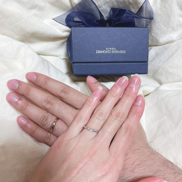 【銀座ダイヤモンドシライシの口コミ】 レディースのデザインについて
担当さんと話してた時に、私のような細めの…