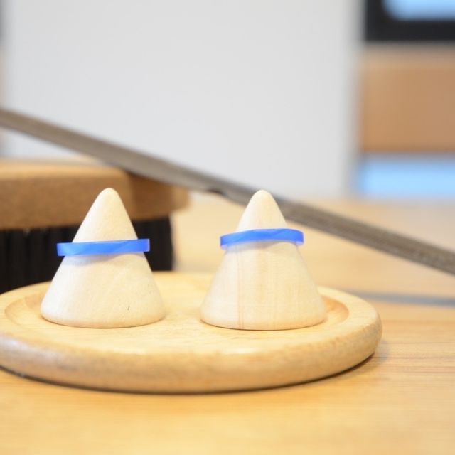 【CRAFY(クラフィ)の口コミ】 側面にダイヤモンドと、自分の誕生石を埋め込みました。！！埋め込む場所…