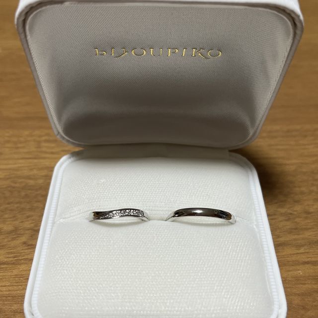 【BONDS(ボンズ)の口コミ】 低価格でデザインも可愛くて常に付けたく感じる。
他のブランドより数は少…