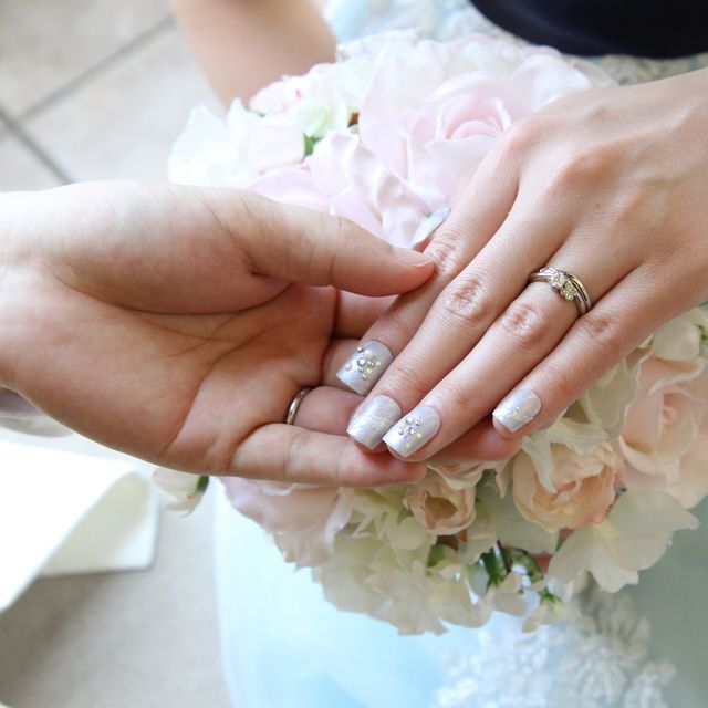 【ケイウノ ブライダル(K.UNO BRIDAL)の口コミ】 元々オーダーメイドを希望してネットで検索していた。サイトに載ってるデ…