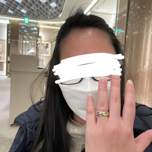 【カルティエ(Cartier)の口コミ】 色んなデザインの指輪があって迷いました。
ハイブランドだし、すぐに決め…