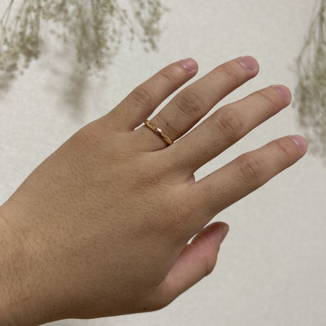 【BONDS(ボンズ)の口コミ】 指輪のデザインがシンプルなものにしたく、探していたところ、ピンクゴー…
