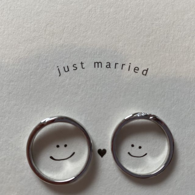 【アイプリモ(I-PRIMO)の口コミ】 指輪は2本で30万円ほどでした。私は婚約指輪と重ね付けしたかったので、重…