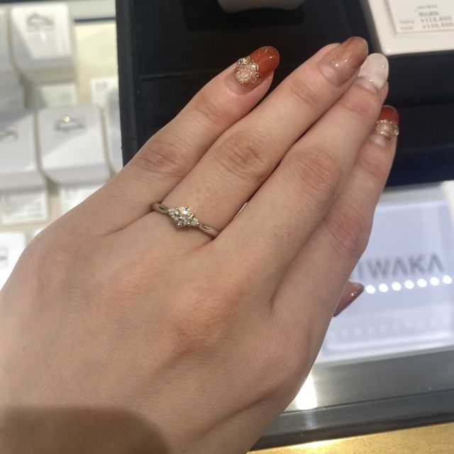 【俄(にわか)の口コミ】 自分の手（指長め、まっすぐ、関節が少し太い）に合うのはストレートタイ…