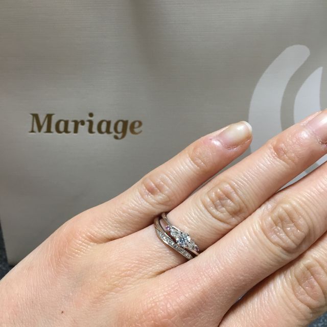 【Mariage ent(マリアージュエント)の口コミ】 彼がプロポーズでプレゼントしてくれたのが
mariageさんのプレディシィで…