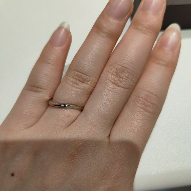 【アイプリモ(I-PRIMO)の口コミ】 シンプルで少しデザインが入っているところがすごく気に入りました。スト…