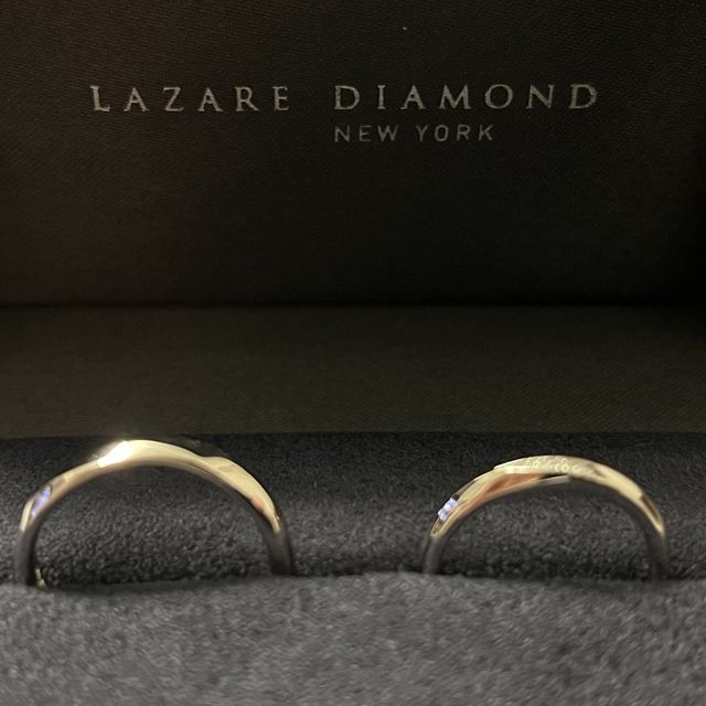【ラザール ダイヤモンド(LAZARE DIAMOND)の口コミ】 リングの太さによっても全然印象が変わるため、実際に色々な種類の指輪を…