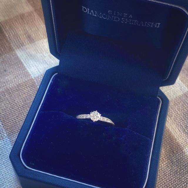 【銀座ダイヤモンドシライシの口コミ】 某有名外資ブランドの指輪も一通り見に行ったのですが、なかなか手元にし…