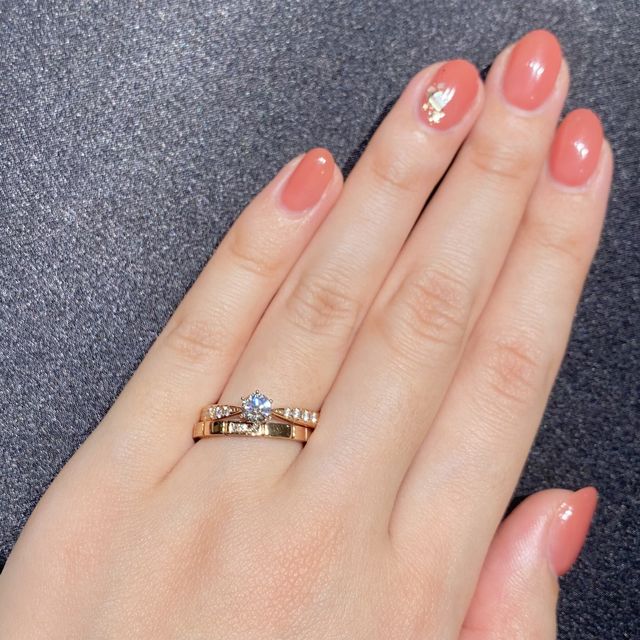 【TASAKI(タサキ)の口コミ】 左右にメレダイヤが入っているものを探していたため、それに沿うものを出…