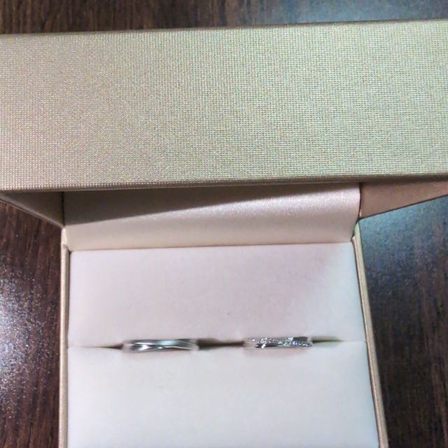 【LEGAN(レガン)の口コミ】 妻と私との意見や要望が中々決まらない中、指輪の形が決まったところから…