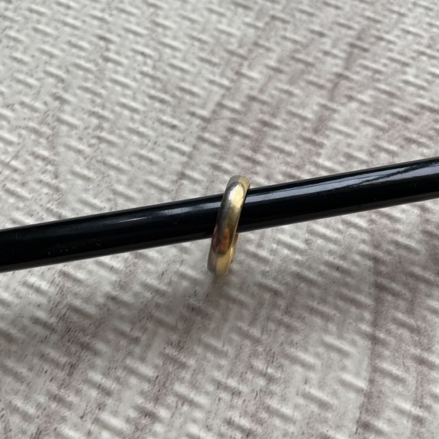 【NIESSING(ニーシング)の口コミ】 デザインはシンプルながらも個性もあり、どんな服装にも合わせやすいイメ…