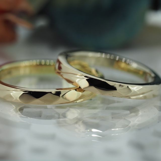 【AUROA(アウロア)の口コミ】 グリーン・ローズとシャンパン・ローズのグラデーションです。鍛造で強度…