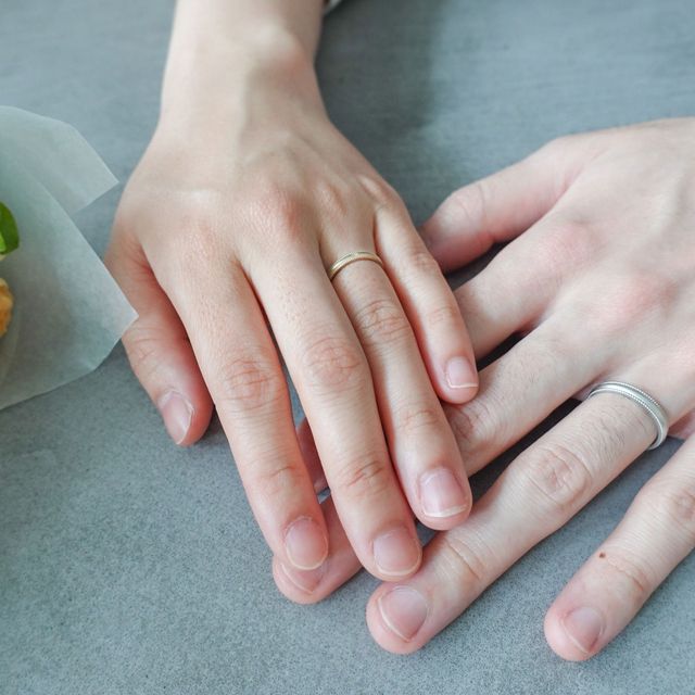 【Cayof(カヨフ)の口コミ】 シャンパンゴールドとプラチナのカラーで作っていただきました。アンティ…