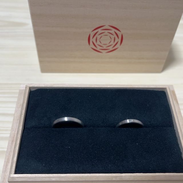 【出雲結(いずもゆい)の口コミ】 見た目はシンプルながら、その指輪に込められたメッセージ性はとても美し…