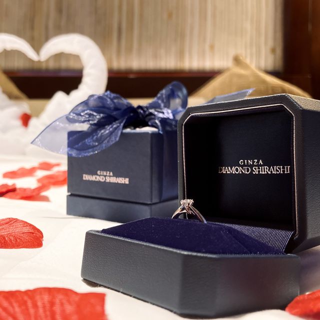 【銀座ダイヤモンドシライシの口コミ】 定番デザインっぽくありながら、ウェーブがかったデザインが昔すぎない雰…