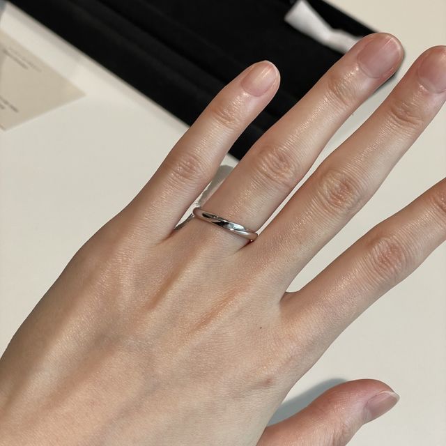 【BRILLIANCE+(ブリリアンスプラス)の口コミ】 指の節が一番太いので指輪が回りやすく、指輪が回っても違和感があまりな…