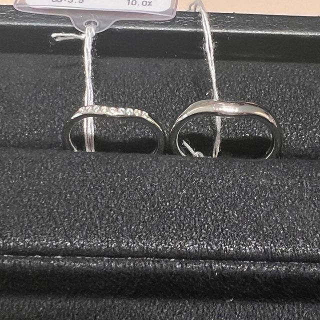 【ティファニー(Tiffany & Co.)の口コミ】 ダイヤが多めに入っているデザインを何点か見せてもらいました。照明のせ…