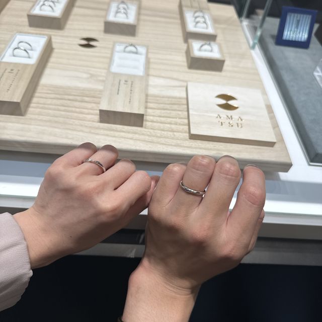 【AMATSU(アマツ)の口コミ】 初めは違うブランドの指輪が気になっていたのですがHPで見たカタログ写真…