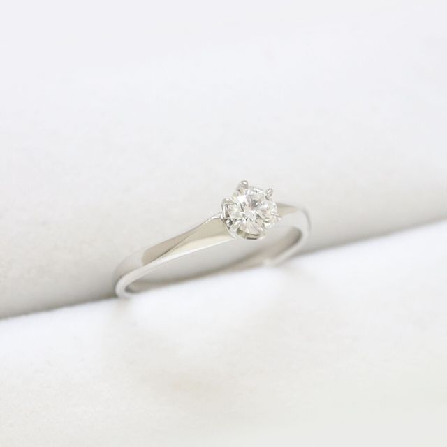 【LEGAN(レガン)の口コミ】 ダイアモンドの品質の良さを考慮して彼が選んでくれ
リングは後から一緒に…