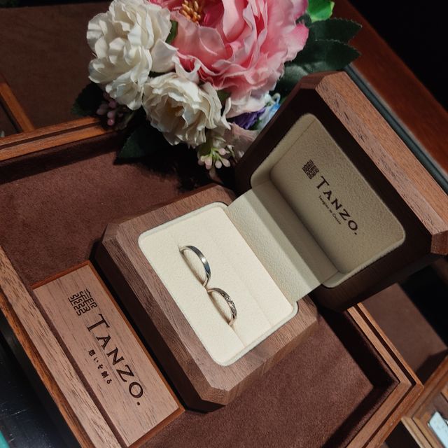 【TANZO.(鍛造指輪)の口コミ】 イメージしたデザインを盛り込んだ指輪を作れたことがオススメポイントで…