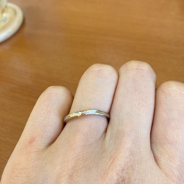 【nocur(ノクル)の口コミ】 ストーンの入り方がとても綺麗でした。ストーンは欲しいけれどあまり派手…