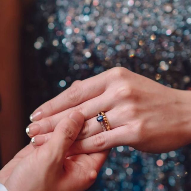 【ブシュロン(BOUCHERON)の口コミ】 カットが細かいので、光が当たるとキラキラ反射してよく褒められます。平…