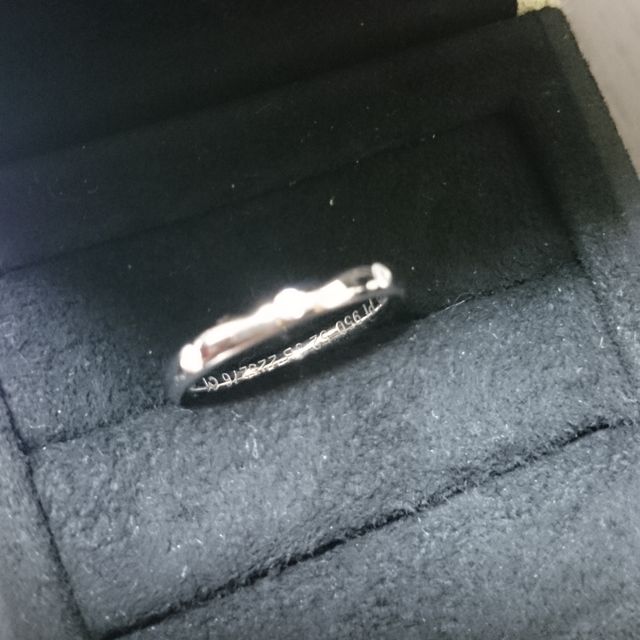 【ヴァン クリーフ＆アーペル(Van Cleef & Arpels)の口コミ】 普段指輪をつけない主人がここのブランドのものは本当につけ心地がいいと…