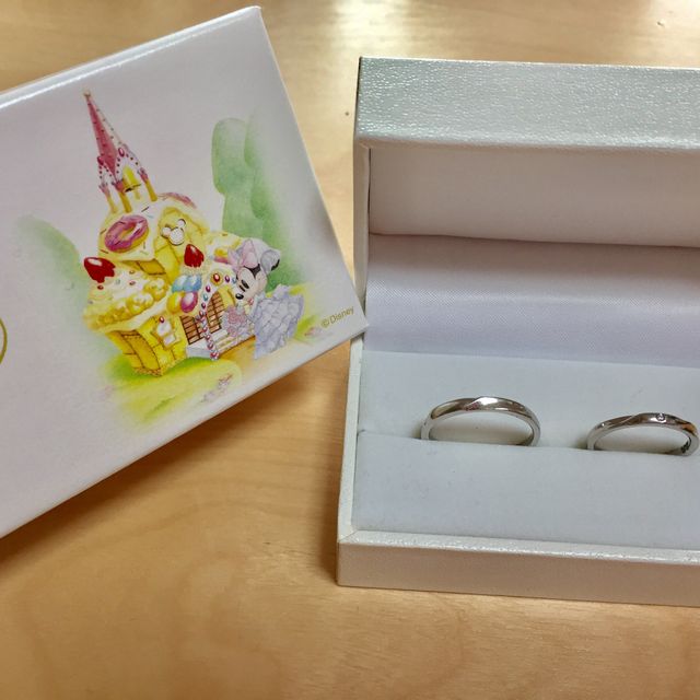 【ウィスプ(WISP)の口コミ】 お互いにディズニーが大好きで、ずっと身に付けていく結婚指輪もディズニ…