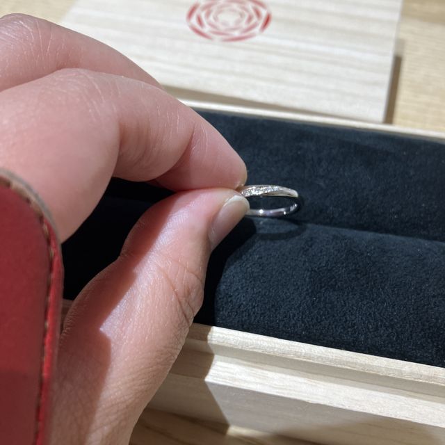 【出雲結(いずもゆい)の口コミ】 シンプルで、個性的すぎないデザインが、日常生活の場面を問わずにつけや…