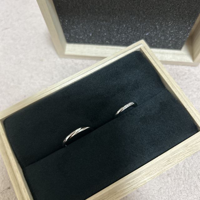 【出雲結(いずもゆい)の口コミ】 私はキラキラしすぎないけど少しポイントが欲しいという点、旦那はシンプ…