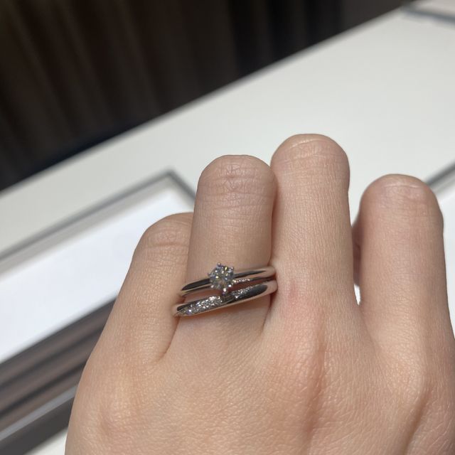 【アイプリモ(I-PRIMO)の口コミ】 結婚指輪はキラキラしたもの(ダイヤがたくさんついているもの)にしたいな…