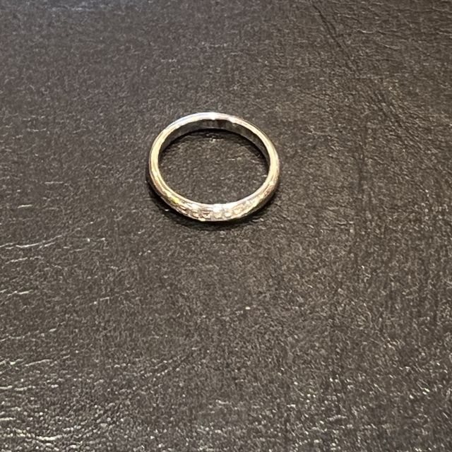 【ラザール ダイヤモンド(LAZARE DIAMOND)の口コミ】 ダイヤモンドの光り方に一目惚れし、ラザールダイヤモンドに決めました。…