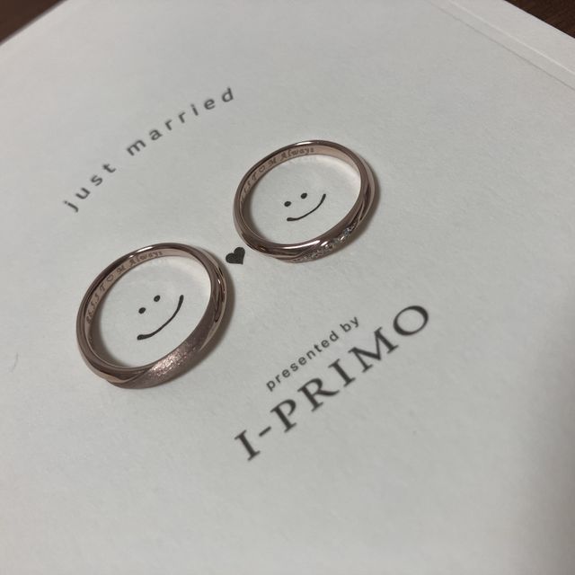 【アイプリモ(I-PRIMO)の口コミ】 初めはダイヤモンドが３つのデザインでしたが、５つに変更していただきま…