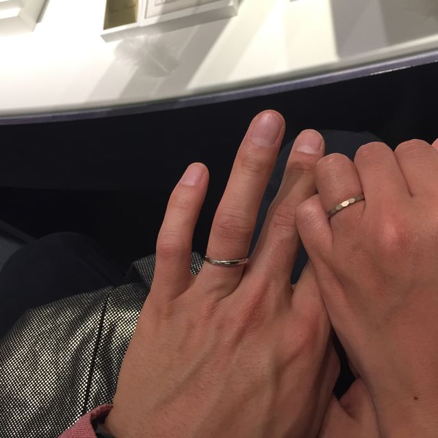 【銀座ダイヤモンドシライシの口コミ】 銀座ダイヤモンドシライシさんは、彼がプロポーズリングをプレゼントして…