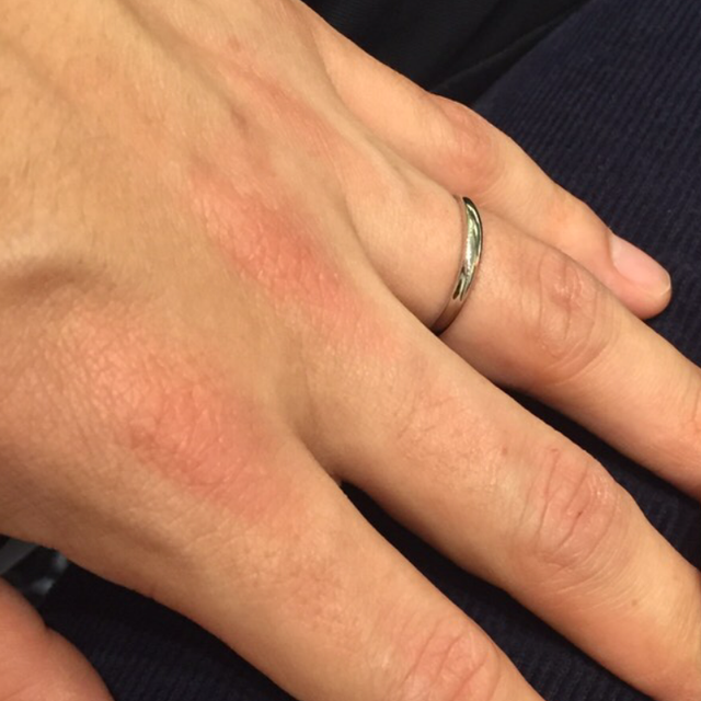 【AMOUR AMULET(アムール・アミュレット)の口コミ】 指が太く短めで、ゴワゴワした指の私ですが、付け心地がとても良く、心配…